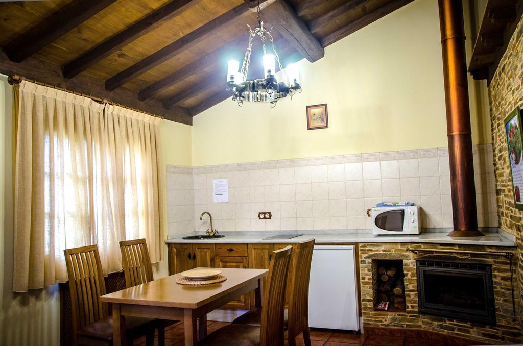 Casas Rurales Taramundi Verde Quarto foto